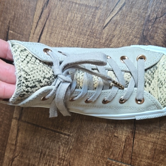 Converse Chuck Taylor All Star Hi-Top Sneakers – Papyrus/White/Dolphin Snakeskin - Picture 7 of 7